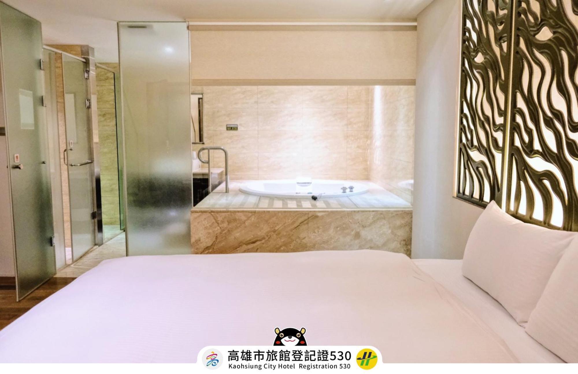 友愛京賞國際大飯店 Yoai Jing Shang Hotel Каосюн Екстериор снимка